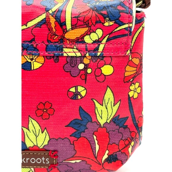 Sakroots Crossbody Saddle Bag Purse Red Multi Color Floral Magnetic Clasp Fold - Picture 4 of 16